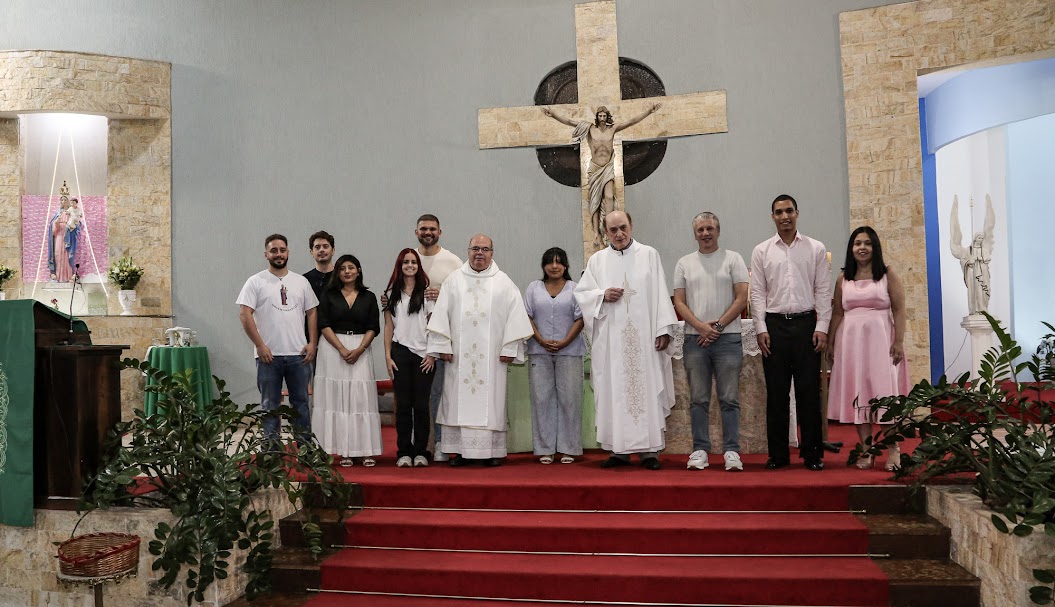 Primeira Comunhão de adultos em 27 de setembro de 2026